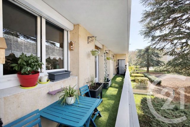 Appartement F4 &agrave; vendre - 4 pi&egrave;ces - 83,60 m2 - Livry Gargan - 93 - ILE-DE-FRANCE