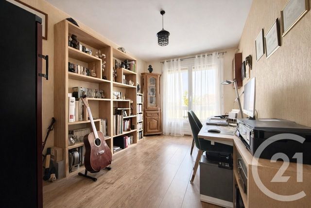 Appartement F4 &agrave; vendre - 4 pi&egrave;ces - 83,60 m2 - Livry Gargan - 93 - ILE-DE-FRANCE