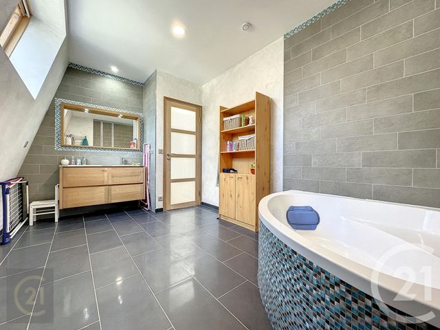 Maison à vendre - 5 pièces - 107,30 m2 - Livry Gargan - 93 - ILE-DE-FRANCE