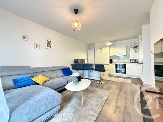 Appartement F3 à vendre - 3 pièces - 58,30 m2 - Livry Gargan - 93 - ILE-DE-FRANCE