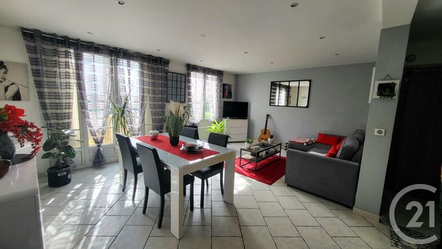 Appartement F4 à vendre - 3 pièces - 63 m2 - Livry Gargan - 93 - ILE-DE-FRANCE