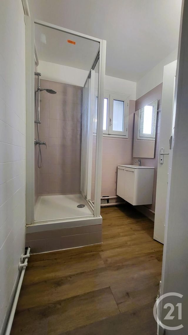 Appartement F4 à vendre - 4 pièces - 68 m2 - Le Raincy - 93 - ILE-DE-FRANCE