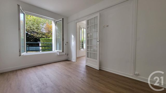 Appartement F4 à vendre - 4 pièces - 68 m2 - Le Raincy - 93 - ILE-DE-FRANCE