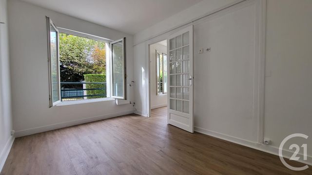Appartement F4 à vendre - 4 pièces - 68 m2 - Le Raincy - 93 - ILE-DE-FRANCE