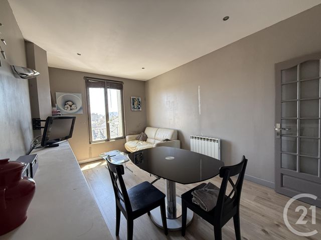 Appartement F2 à vendre - 2 pièces - 48,80 m2 - Livry Gargan - 93 - ILE-DE-FRANCE