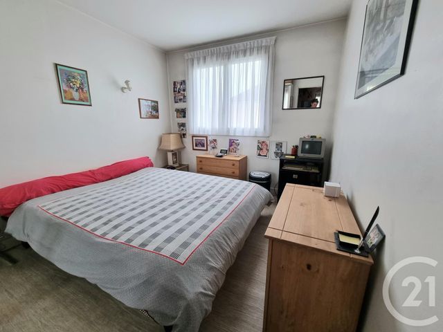 Appartement F2 à vendre - 2 pièces - 48,24 m2 - Livry Gargan - 93 - ILE-DE-FRANCE