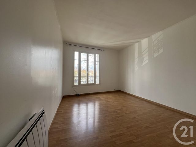 Appartement F2 à louer - 2 pièces - 46,78 m2 - Livry Gargan - 93 - ILE-DE-FRANCE
