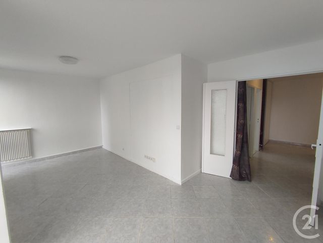 appartement à vendre - 3 pièces - 68,54 m2 - Livry Gargan - 93 - ILE-DE-FRANCE