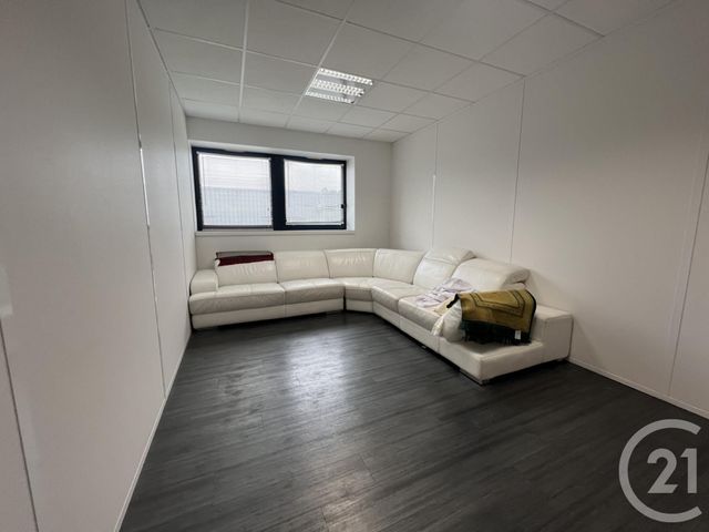 Bureaux à louer - 14.34 m2 - 77 - Seine-et-Marne