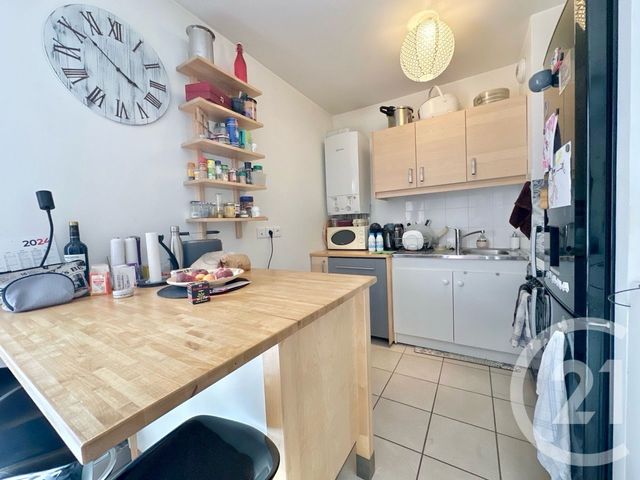 Appartement F2 à vendre - 2 pièces - 46,52 m2 - Livry Gargan - 93 - ILE-DE-FRANCE