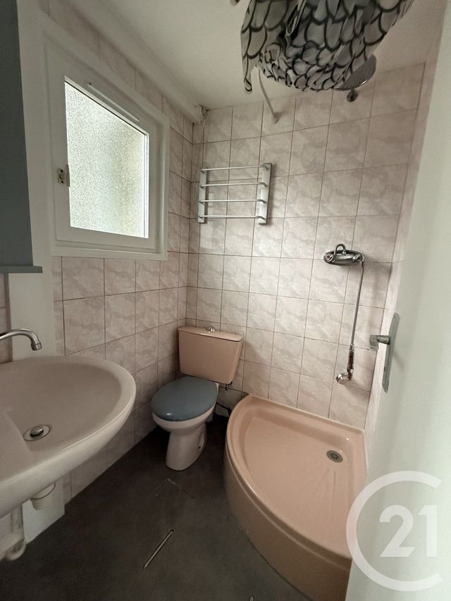 Appartement F1 &agrave; louer - 1 pi&egrave;ce - 27,21 m2 - Montfermeil - 93 - ILE-DE-FRANCE