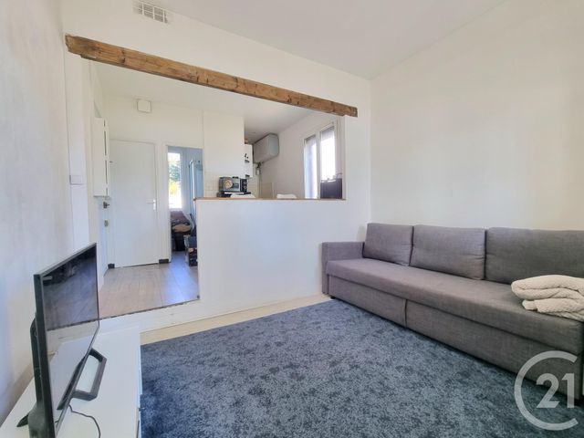 Appartement F2 à vendre - 2 pièces - 29 m2 - Livry Gargan - 93 - ILE-DE-FRANCE