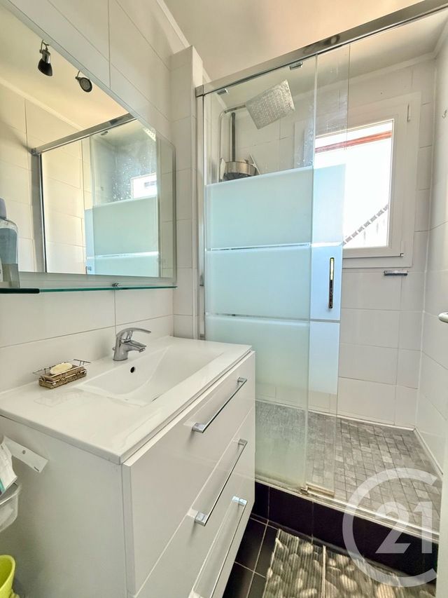 Appartement F3 à vendre - 3 pièces - 58 m2 - Livry Gargan - 93 - ILE-DE-FRANCE