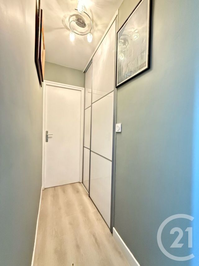 Appartement F3 à vendre - 3 pièces - 58 m2 - Livry Gargan - 93 - ILE-DE-FRANCE