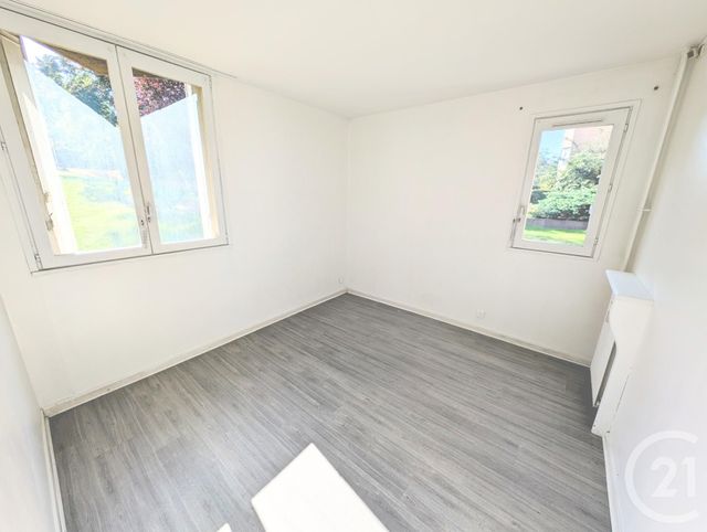 Appartement F3 à vendre - 3 pièces - 70,39 m2 - Livry Gargan - 93 - ILE-DE-FRANCE