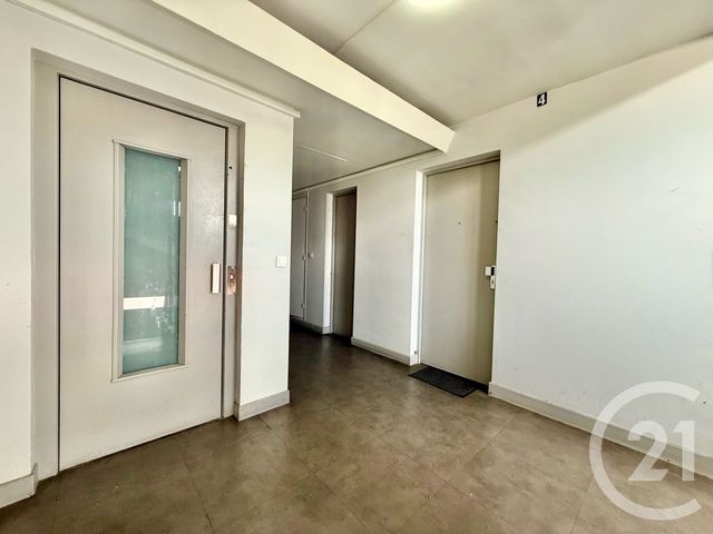 Appartement F2 à vendre - 2 pièces - 41,83 m2 - Livry Gargan - 93 - ILE-DE-FRANCE