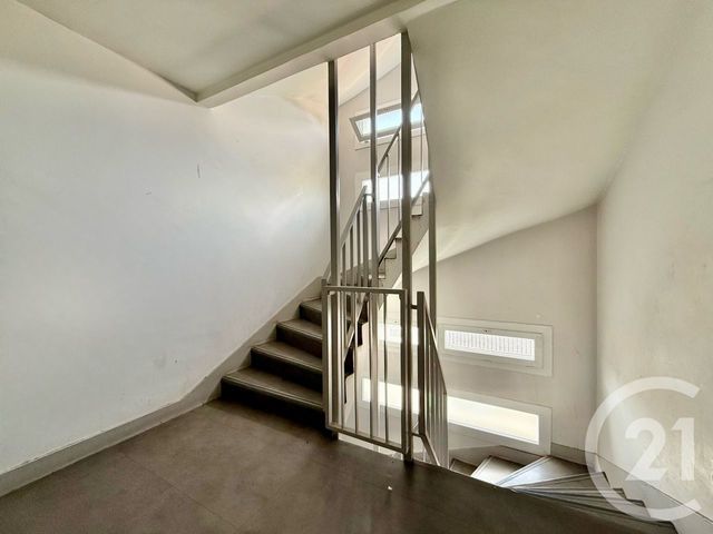 Appartement F2 à vendre - 2 pièces - 41,83 m2 - Livry Gargan - 93 - ILE-DE-FRANCE