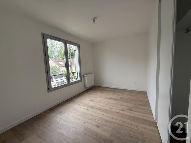 Appartement F4 à vendre - 4 pièces - 78,16 m2 - Livry Gargan - 93 - ILE-DE-FRANCE