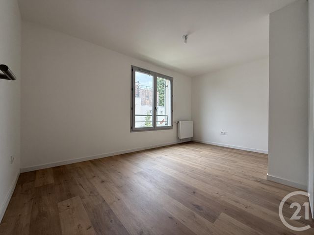 Appartement F4 à vendre - 4 pièces - 79,47 m2 - Livry Gargan - 93 - ILE-DE-FRANCE