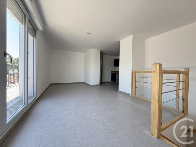 Appartement F4 à vendre - 4 pièces - 79,47 m2 - Livry Gargan - 93 - ILE-DE-FRANCE