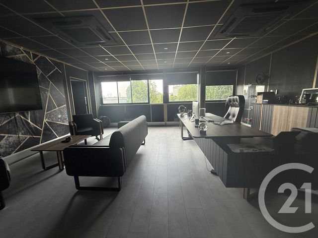 Local commercial à louer - 788.0 m2 - 77 - Seine-et-Marne