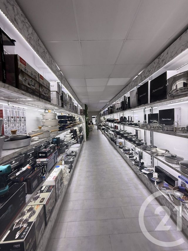 Local commercial à louer - 788.0 m2 - 77 - Seine-et-Marne