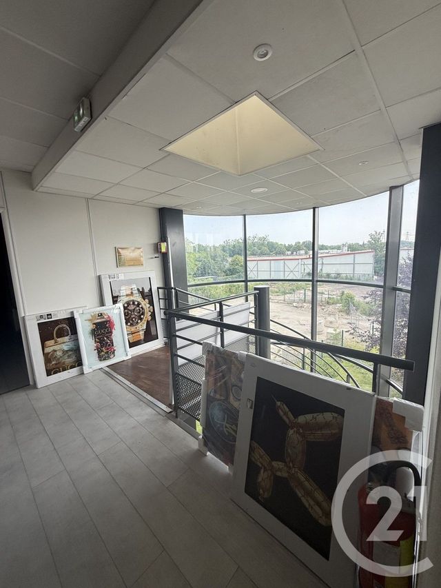 Local commercial à louer - 788.0 m2 - 77 - Seine-et-Marne