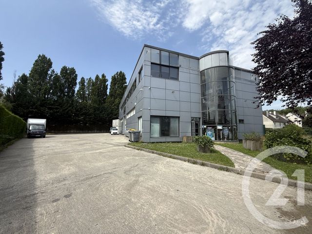 Local commercial à louer - 788.0 m2 - 77 - Seine-et-Marne