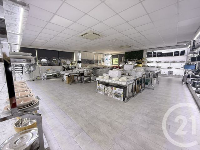 Local commercial à louer - 788.0 m2 - 77 - Seine-et-Marne