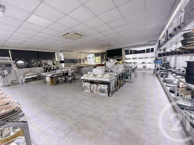 Local commercial à louer - 788.0 m2 - 77 - Seine-et-Marne