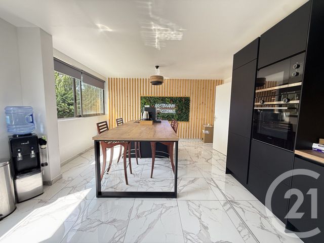 Local commercial à louer - 788.0 m2 - 77 - Seine-et-Marne