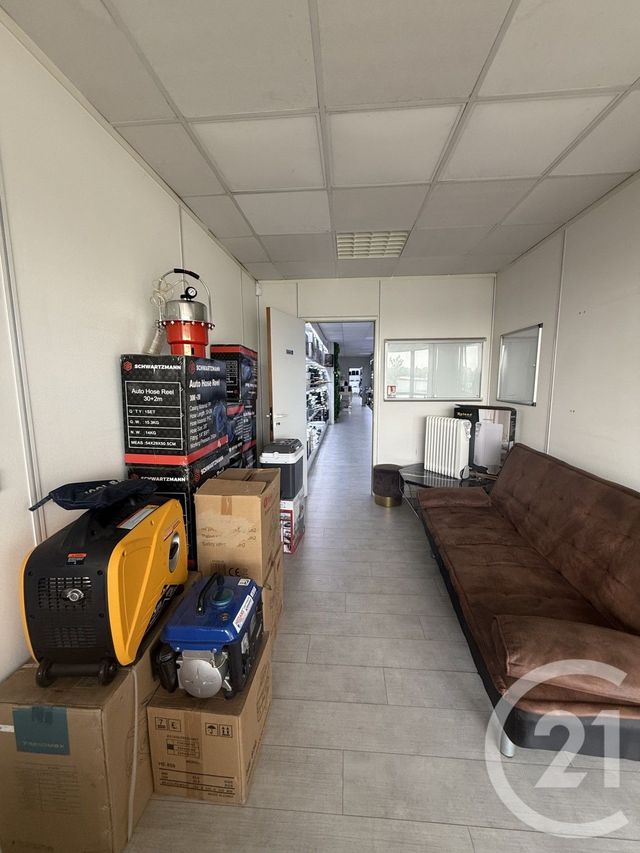 Local commercial à louer - 788.0 m2 - 77 - Seine-et-Marne