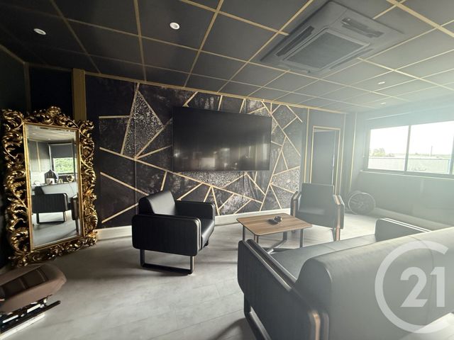 Local commercial à louer - 788.0 m2 - 77 - Seine-et-Marne