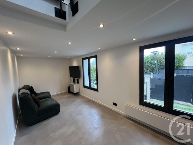 Maison a louer montfermeil - 2 pièce(s) - 65 m2 - Surfyn