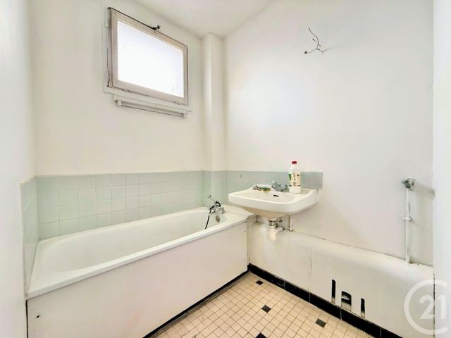 Appartement F3 à vendre - 3 pièces - 58,01 m2 - Livry Gargan - 93 - ILE-DE-FRANCE