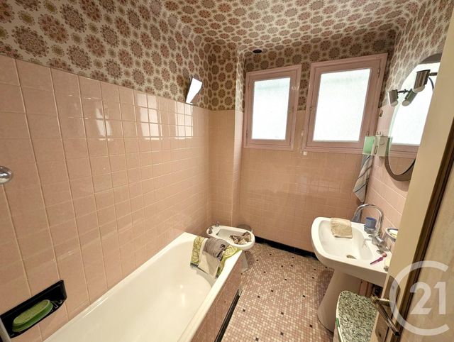 Maison à vendre - 5 pièces - 125,94 m2 - Livry Gargan - 93 - ILE-DE-FRANCE