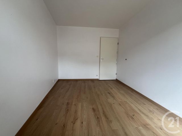 Appartement F3 à louer - 3 pièces - 80,25 m2 - Villeparisis - 77 - ILE-DE-FRANCE