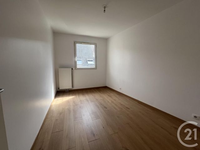Appartement F3 à louer - 3 pièces - 80,25 m2 - Villeparisis - 77 - ILE-DE-FRANCE