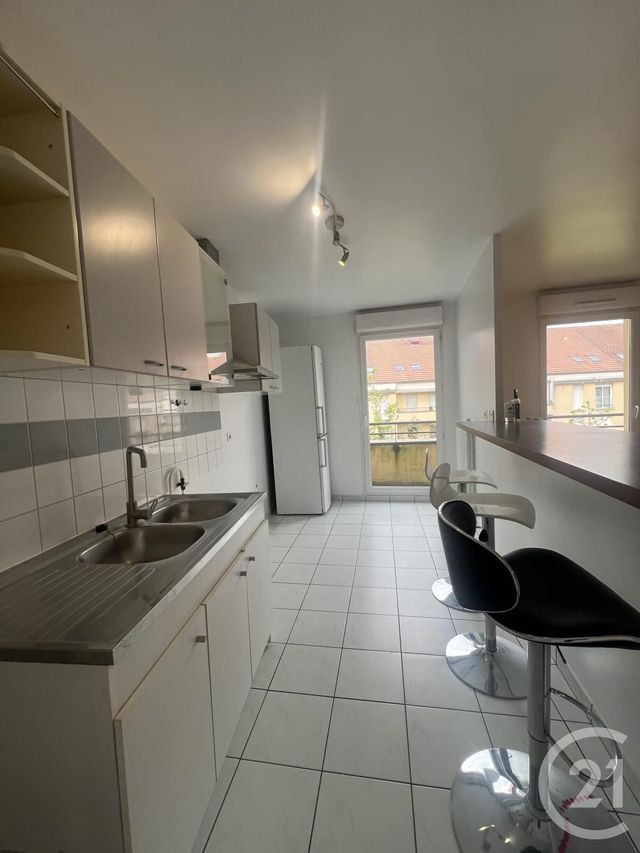 Appartement F3 à louer - 3 pièces - 80,25 m2 - Villeparisis - 77 - ILE-DE-FRANCE