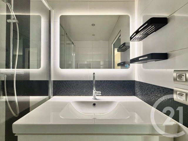 Appartement F2 à vendre - 2 pièces - 47,63 m2 - Livry Gargan - 93 - ILE-DE-FRANCE