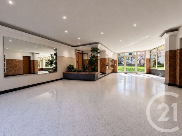 Appartement F3 &agrave; vendre - 3 pi&egrave;ces - 58,55 m2 - Livry Gargan - 93 - ILE-DE-FRANCE