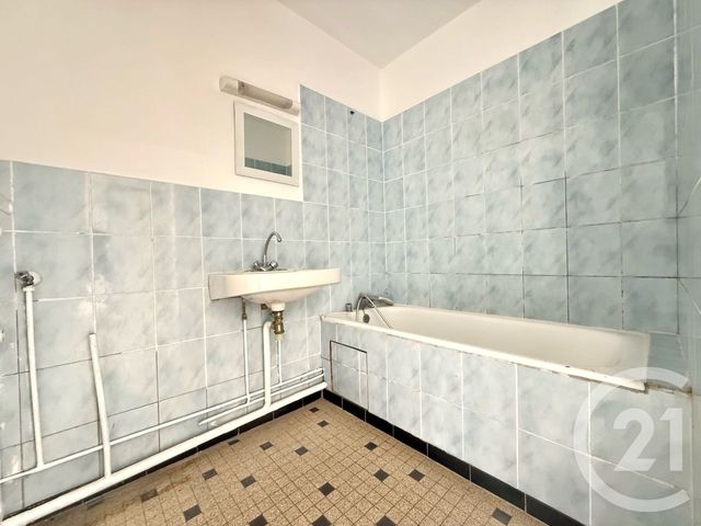 Appartement F1 à vendre - 1 pièce - 34,13 m2 - Livry Gargan - 93 - ILE-DE-FRANCE