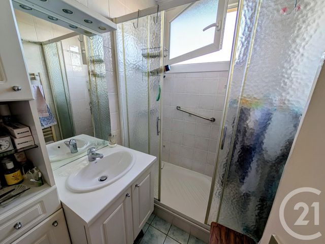 Appartement F3 à vendre - 3 pièces - 58,86 m2 - Livry Gargan - 93 - ILE-DE-FRANCE