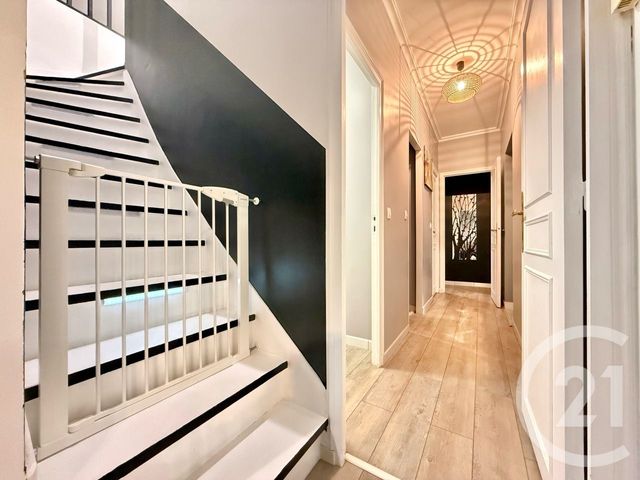 Maison à vendre - 8 pièces - 209 m2 - Livry Gargan - 93 - ILE-DE-FRANCE