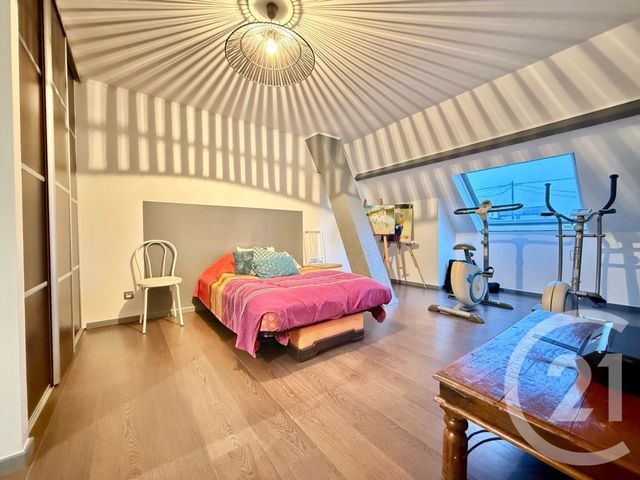 Maison à vendre - 8 pièces - 209 m2 - Livry Gargan - 93 - ILE-DE-FRANCE