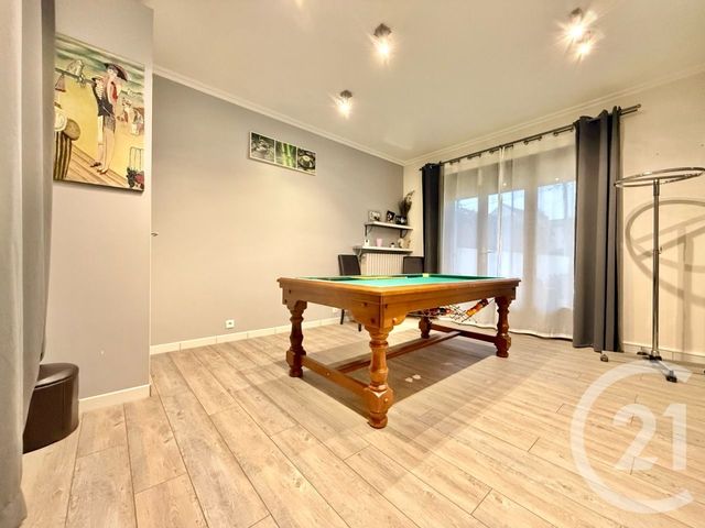 Maison à vendre - 8 pièces - 209 m2 - Livry Gargan - 93 - ILE-DE-FRANCE