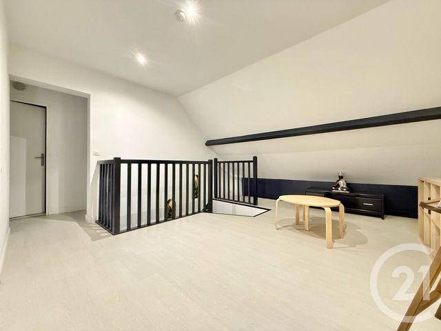 Maison à vendre - 8 pièces - 209 m2 - Livry Gargan - 93 - ILE-DE-FRANCE