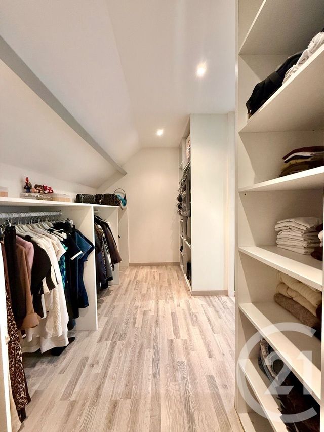 Maison à vendre - 8 pièces - 209 m2 - Livry Gargan - 93 - ILE-DE-FRANCE