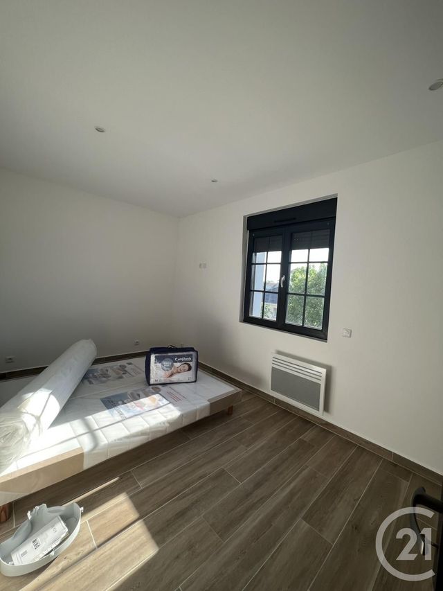 Appartement F3 à louer - 3 pièces - 74,35 m2 - Montfermeil - 93 - ILE-DE-FRANCE