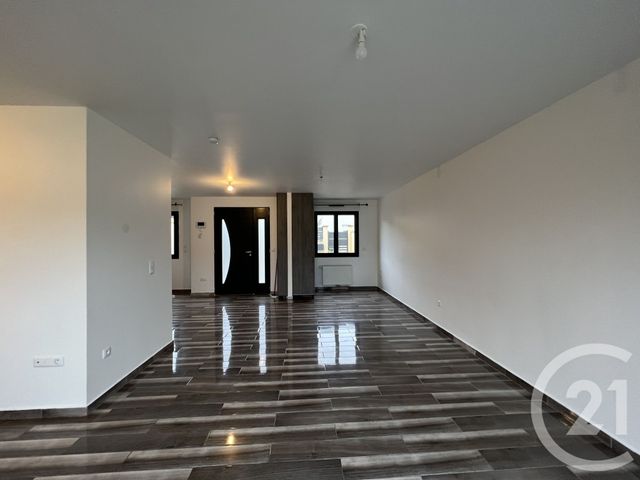 Maison &agrave; louer - 6 pi&egrave;ces - 101,27 m2 - Coubron - 93 - ILE-DE-FRANCE